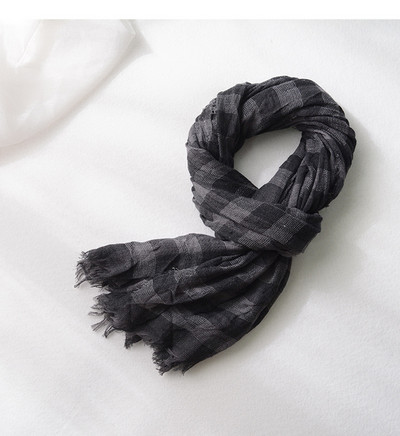 Vīriešu rūtains lakats dažādās krāsās