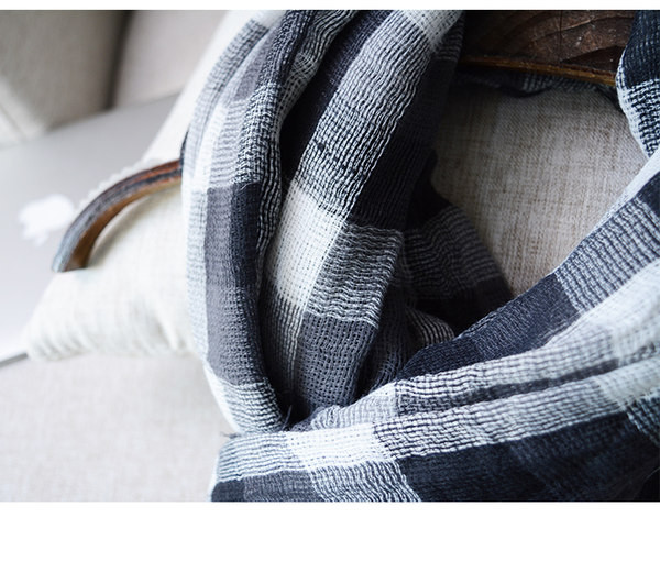 Vīriešu rūtains lakats dažādās krāsās