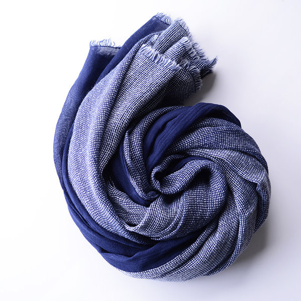 Ανδρικό κασκόλ casual σε δύο χρώματα