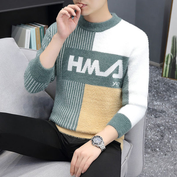 Vīriešu plīša džemperis ar uzrakstiem