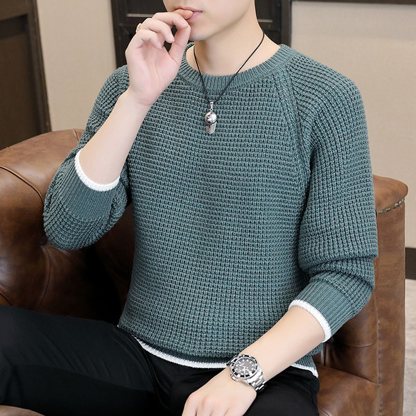 Ανδρικό πλεκτό πουλόβερ με οβάλ γιακά