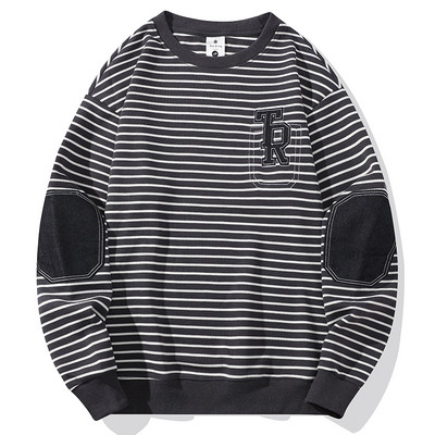 Ανδρική ριγέ μπλούζα με κέντημα