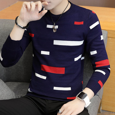 Vīriešu džemperis - ar ovālu kakla izgriezumu