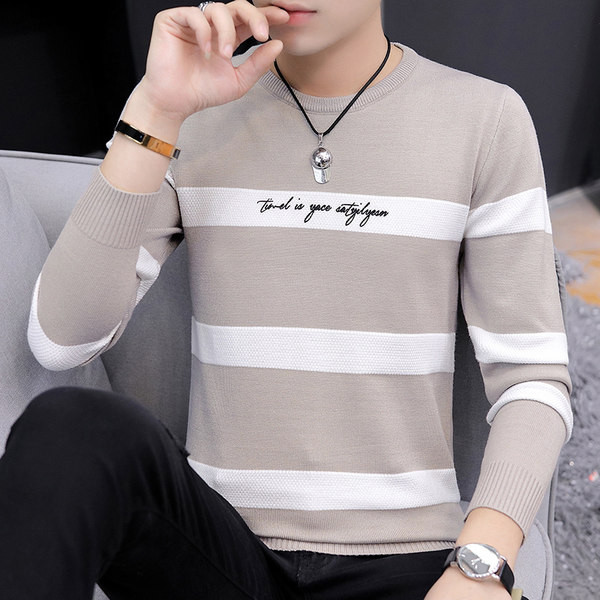 Ανδρικό casual ριγέ πουλόβερ με λαιμόκοψη με γράμματα