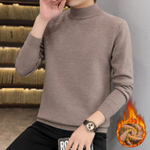 Vīriešu džemperis ar augstu apkakli