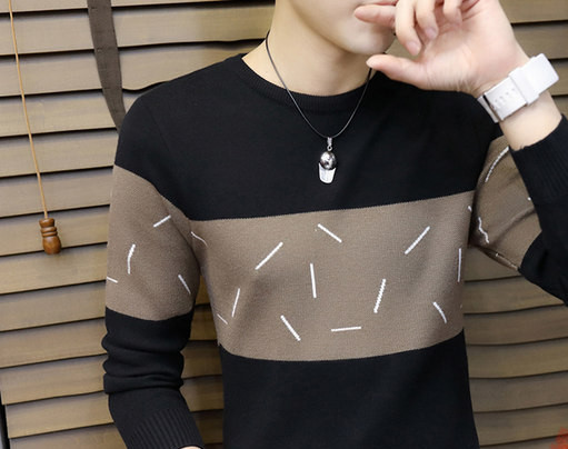 Ανδρικό πουλόβερ casual με λαιμόκοψη