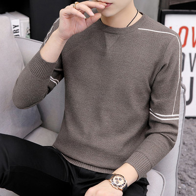 Ανδρικό χειμωνιάτικο πουλόβερ με μακριά μανίκια και οβάλ λαιμόκοψη, πολλά μοντέλα