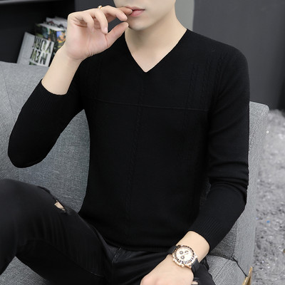 Ανδρικό πουλόβερ με λαιμόκοψη