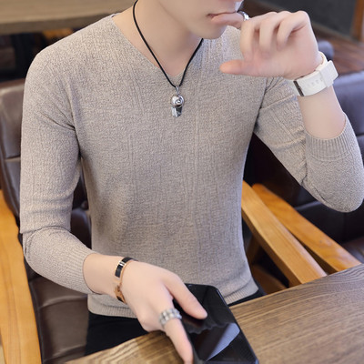 Vīriešu džemperis ar pogām