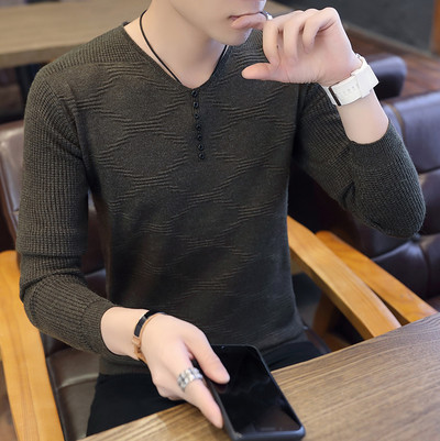 Vīriešu džemperis ar pogām