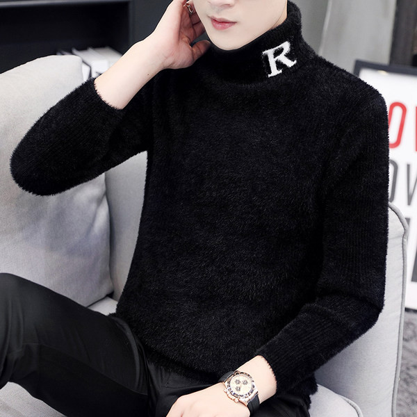 Vīriešu plīša džemperis ar izšuvumu