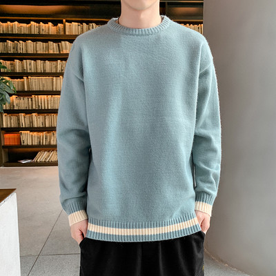 Novi model jesenskog muškog džempera sa ovalnom kragnom