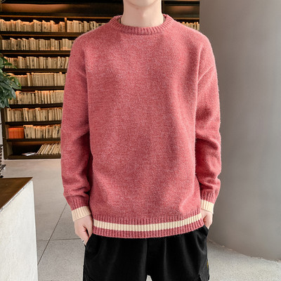 Novi model jesenskog muškog džempera sa ovalnom kragnom