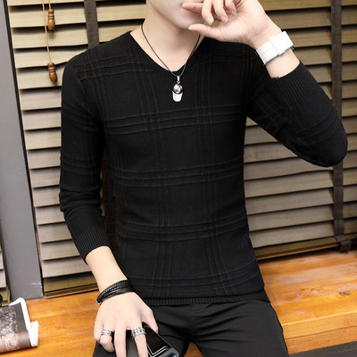 Eleganta vīriešu blūze ar V veida kakla izgriezumu