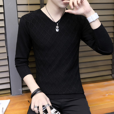 Eleganta vīriešu blūze ar V veida kakla izgriezumu