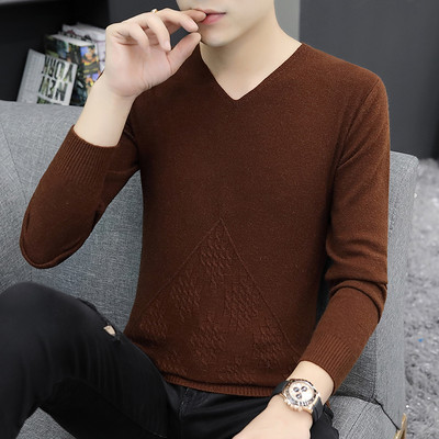 Μοντέρνο ανδρικό πουλόβερ με λαιμόκοψη σε πολλά μοντέλα
