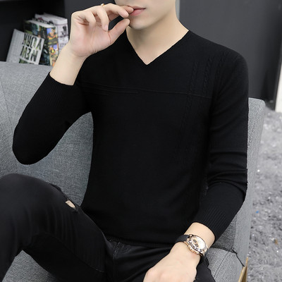 Ανδρικό πουλόβερ με λαιμόκοψη σε διάφορα χρώματα