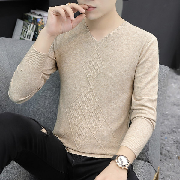 Ανδρικό πουλόβερ με λαιμόκοψη σε διάφορα χρώματα