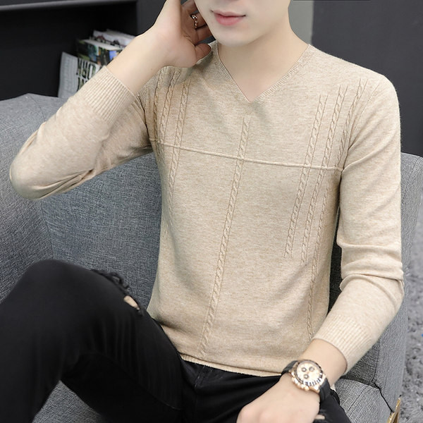 Ανδρικό πουλόβερ με λαιμόκοψη σε διάφορα χρώματα