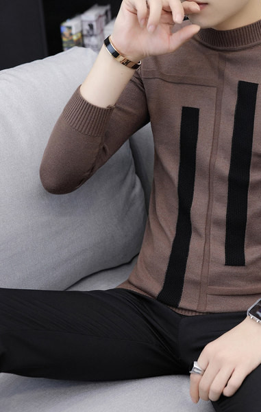 Rudens vīriešu blūze ar garām piedurknēm