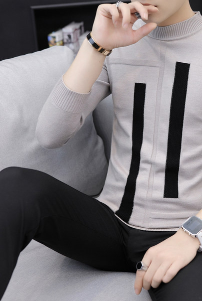 Rudens vīriešu blūze ar garām piedurknēm