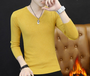 Polsterēts vīriešu džemperis ar V veida kakla izgriezumu