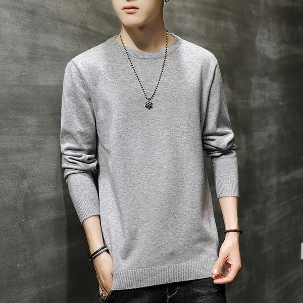 Vīriešu džemperis ar garām piedurknēm