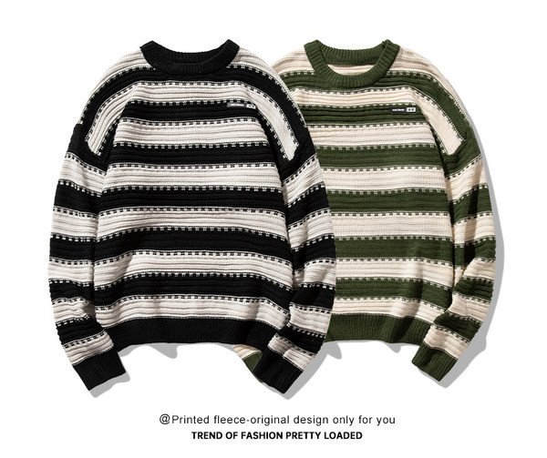 Muški prugasti pulover s ovalnim ovratnikom