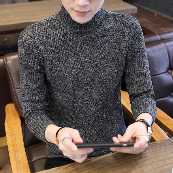 Ziemas vīriešu džemperis ar apdruku un polo apkakli