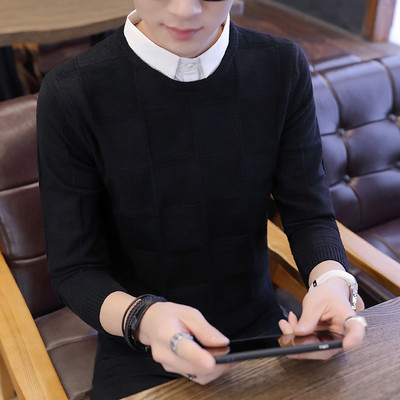 Ikdienas vīriešu džemperis trīs krāsās