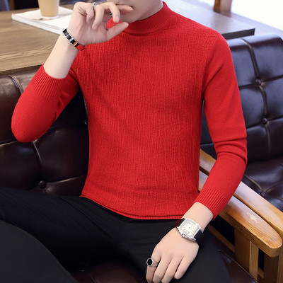 Ανδρικό μοντέλο με casual πουλόβερ