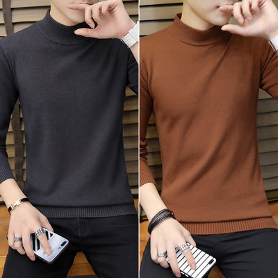 Masīvs vīriešu džemperis līdz kakla vidum