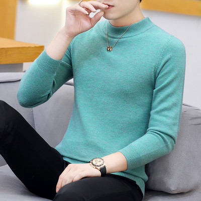 Pieguļošs vīriešu polo džemperis ar kakla izgriezumu