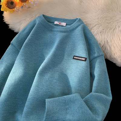 Φαρδύ πλεκτό πουλόβερ με οβάλ λαιμόκοψη