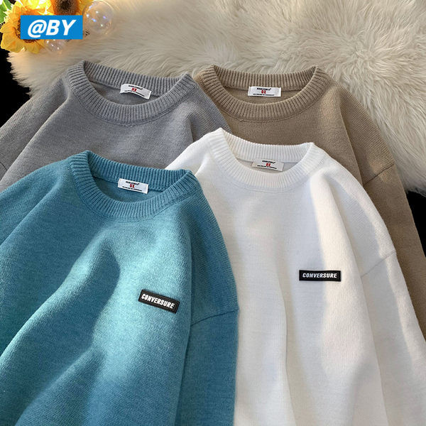 Φαρδύ πλεκτό πουλόβερ με οβάλ λαιμόκοψη