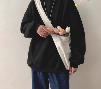 Brīva vīriešu blūze ar garām piedurknēm