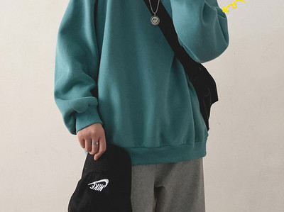 Brīva vīriešu blūze ar garām piedurknēm