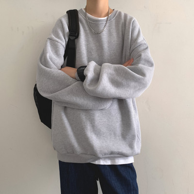 Brīva vīriešu blūze ar garām piedurknēm