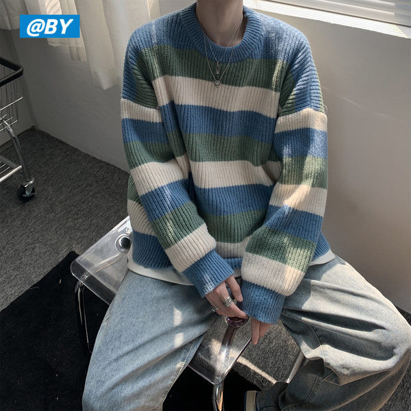 Vīriešu svītraina džempera plats raksts