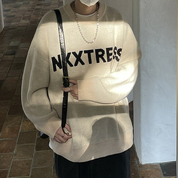 Retro model muškog džempera sa natpisom