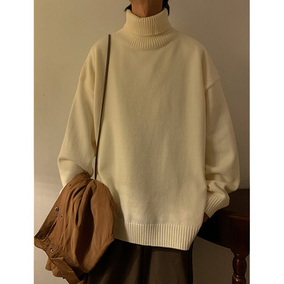 Obični muški pulover s polo ovratnikom i postavom