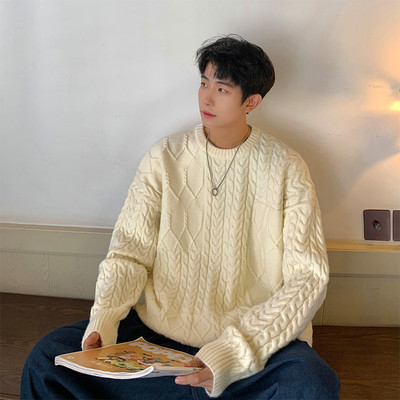 Ανδρικό πουλόβερ - φαρδύ μοντέλο με ανάγλυφο πλέξιμο