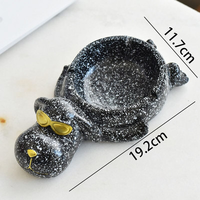 Ευρωπαϊκό τασάκι από ρητίνη Δημιουργικότητα Χαριτωμένο καρτούν αγελάδα γραφείου γραφείου Αστεία Κοινωνία Διακόσμηση σπιτιού σκυλιών Μοντέρνα στολίδια