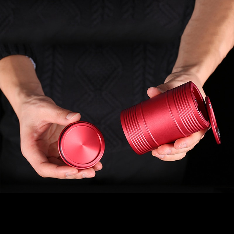 Τασάκι αυτοκινήτου από κράμα αλουμινίου με περιστρεφόμενο καπάκι υψηλής επιβράδυνσης φλόγας φορητό κύπελλο τσιγάρων, βολικό εσωτερικό στυλ κονσέρβας χωρίς καπνό