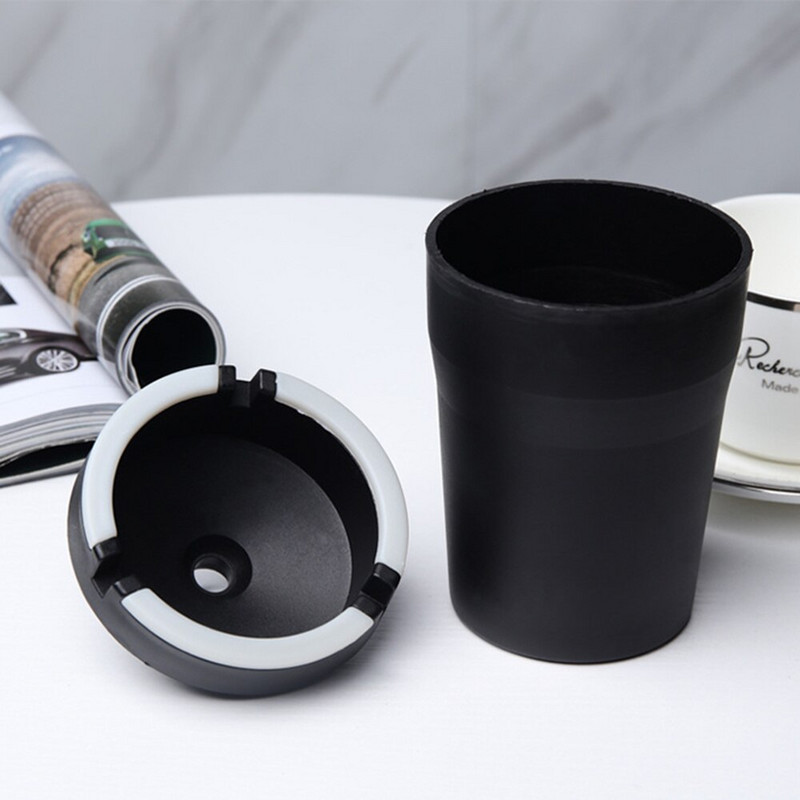 Kvēlojošs nakts gaismas auto pelnu trauks, automātiskais cigarešu pelnu turētājs automašīnas aksesuāri (melns)