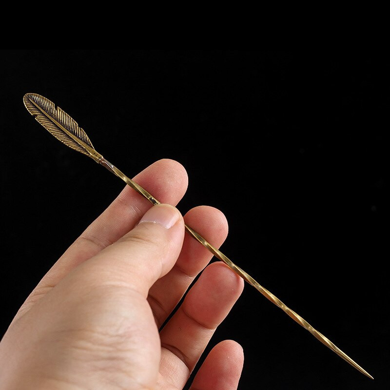 Retro messingist sigari passi nõelaga sigarisuitsetaja kaasaskantav tragiga puuritud Creative Perfect Cigar Draw nõela sigari tööriist