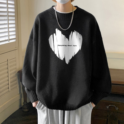 Ανδρικό πουλόβερ με οβάλ λαιμόκοψη και στάμπα