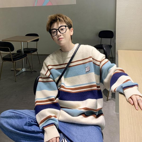 Muški prugasti džemper s okruglim izrezom