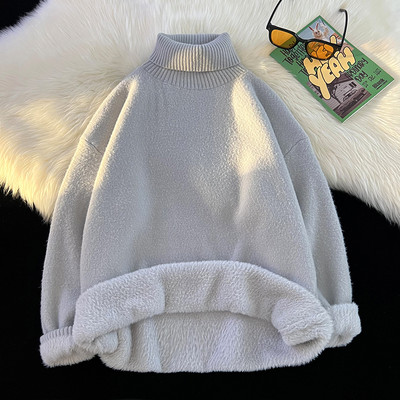 Novi model muškog džempera sa mekom postavom i visokim ovratnikom