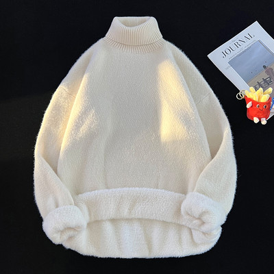 Novi model muškog džempera sa mekom postavom i visokim ovratnikom